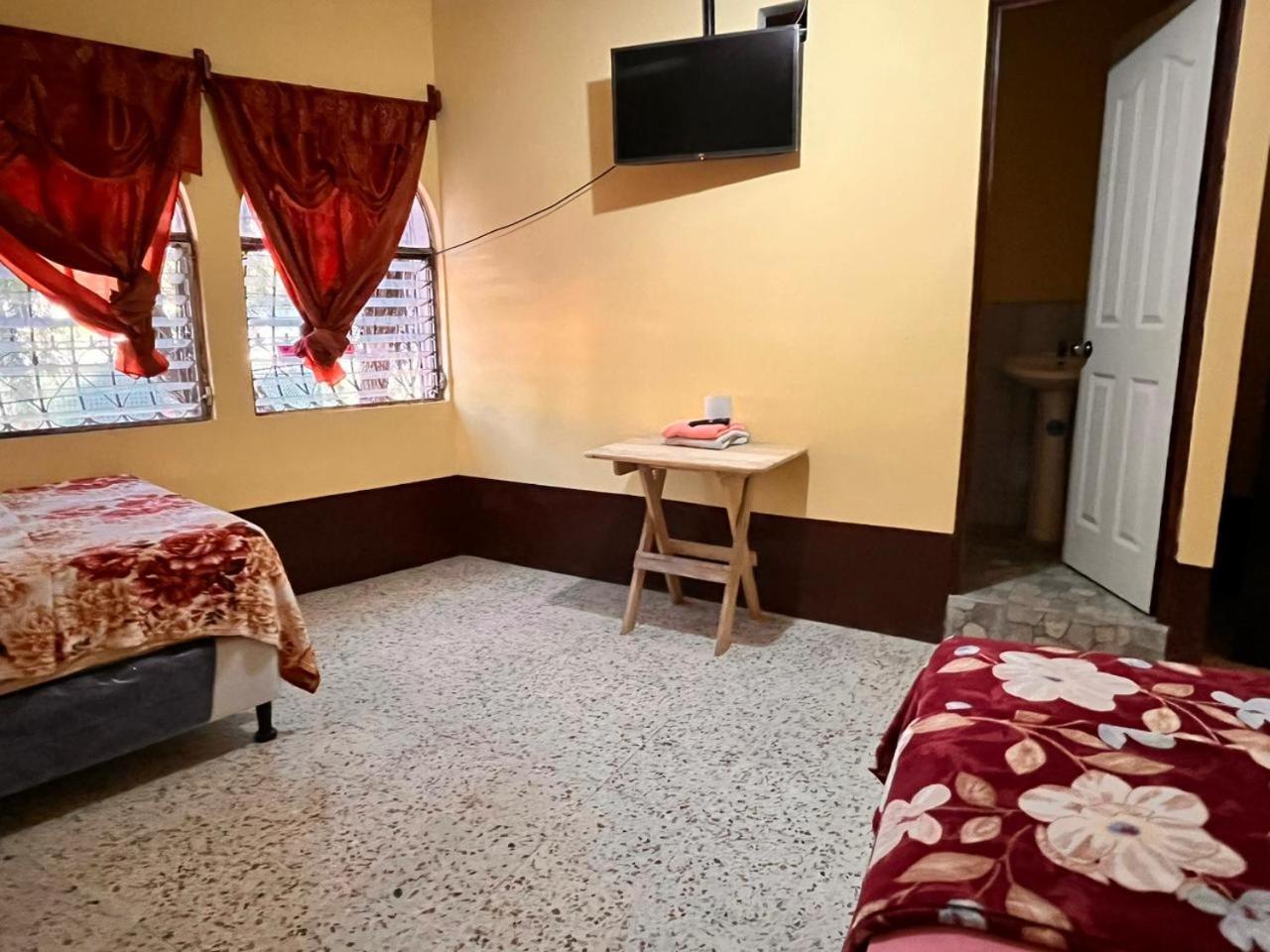 Hotel Canaan La Aurora Ville de Guatemala Extérieur photo