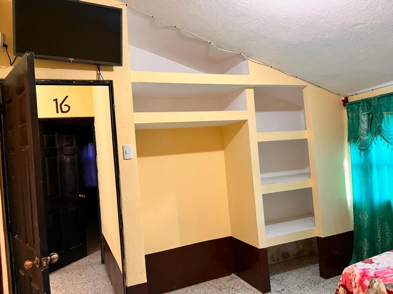 Hotel Canaan La Aurora Ville de Guatemala Extérieur photo
